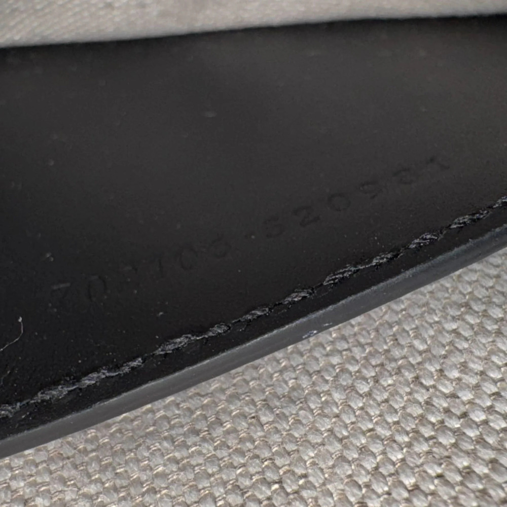 GUCCI Authentic Black Leather Bamboo Shoulder Bag - Picture 13 of 13